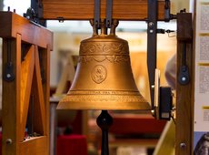 Westliche Werte Warum das Abendland nicht untergehen muss: Die Glocke - obwohl in Asien entstanden, ist sie zu einem Symbol des Christlichen Abendlandes geworden Westliche Werte Warum das Abendland nicht untergehen muss: Die Glocke - obwohl in Asien entstanden, ist sie zu einem Symbol des Christlichen Abendlandes geworden