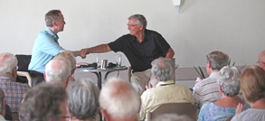 Michael Ragg moderiert Veranstaltung der Kath. Erwachsenenbildung mit Wolfgang Bosbach MdB (2016)