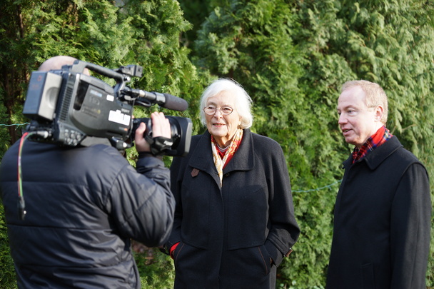Christa Meves und Michael Ragg bei Aufnahmen f�r EWTN.TV